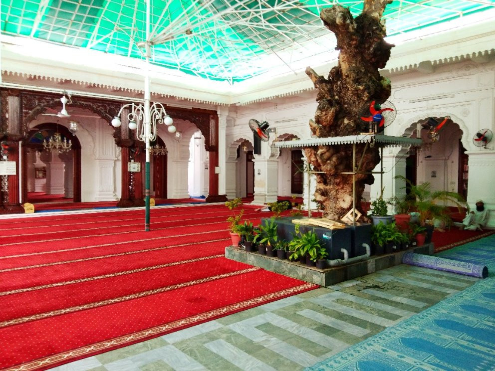 Jummah Mosque-路易士港必去景点
