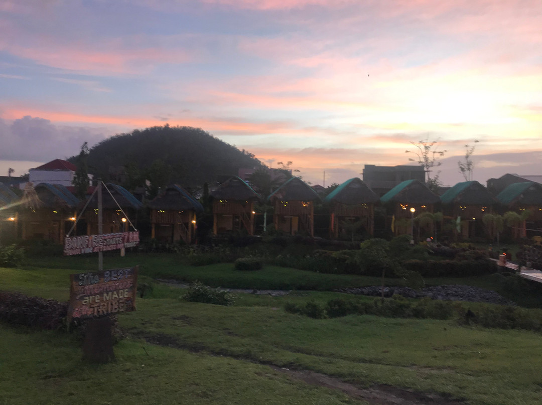 Your Brother's House Tribal Village主图