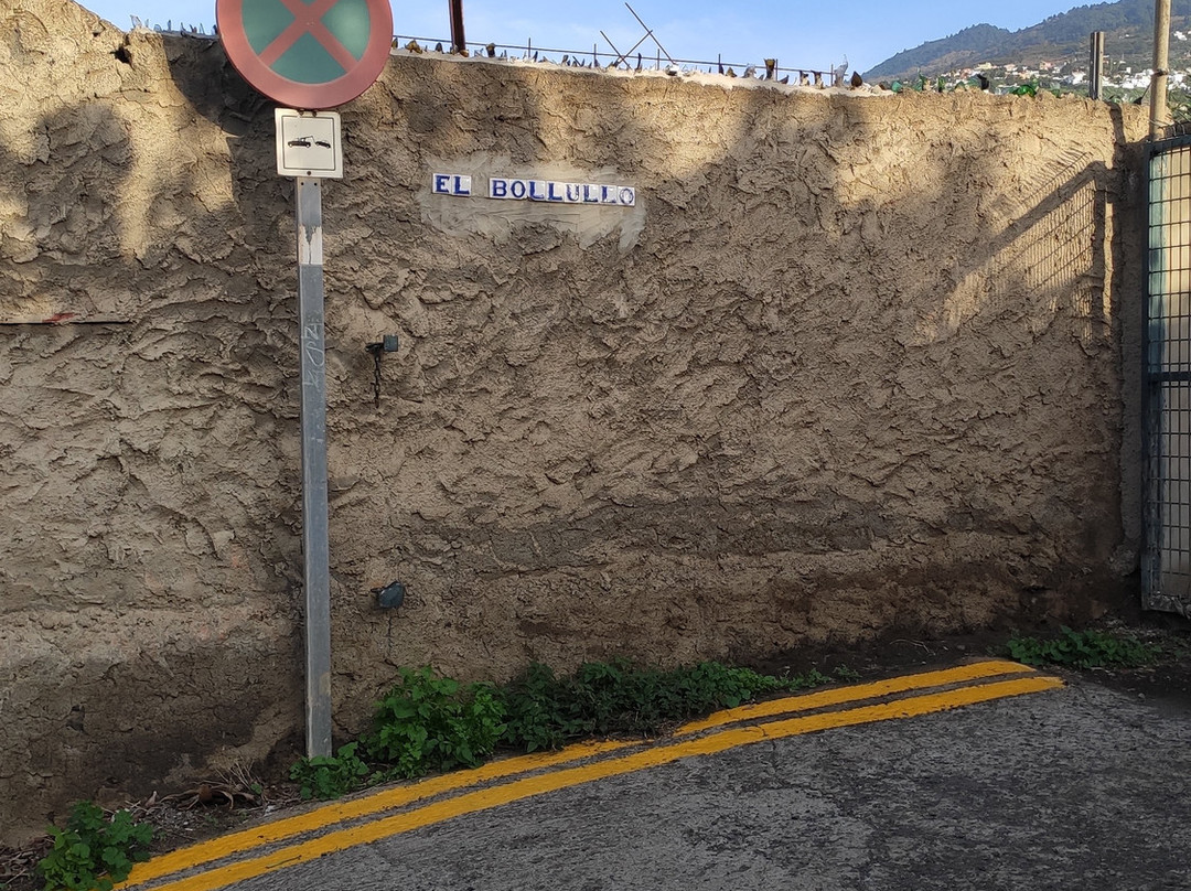 Playa El Bollullo景点图片