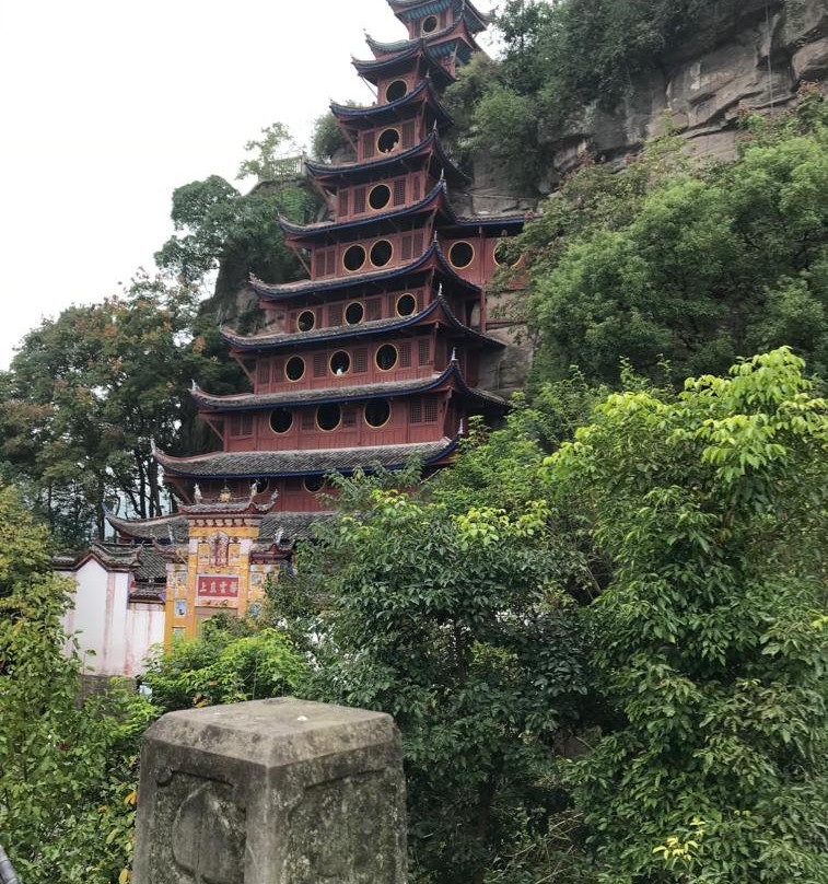 石宝寨景点图片