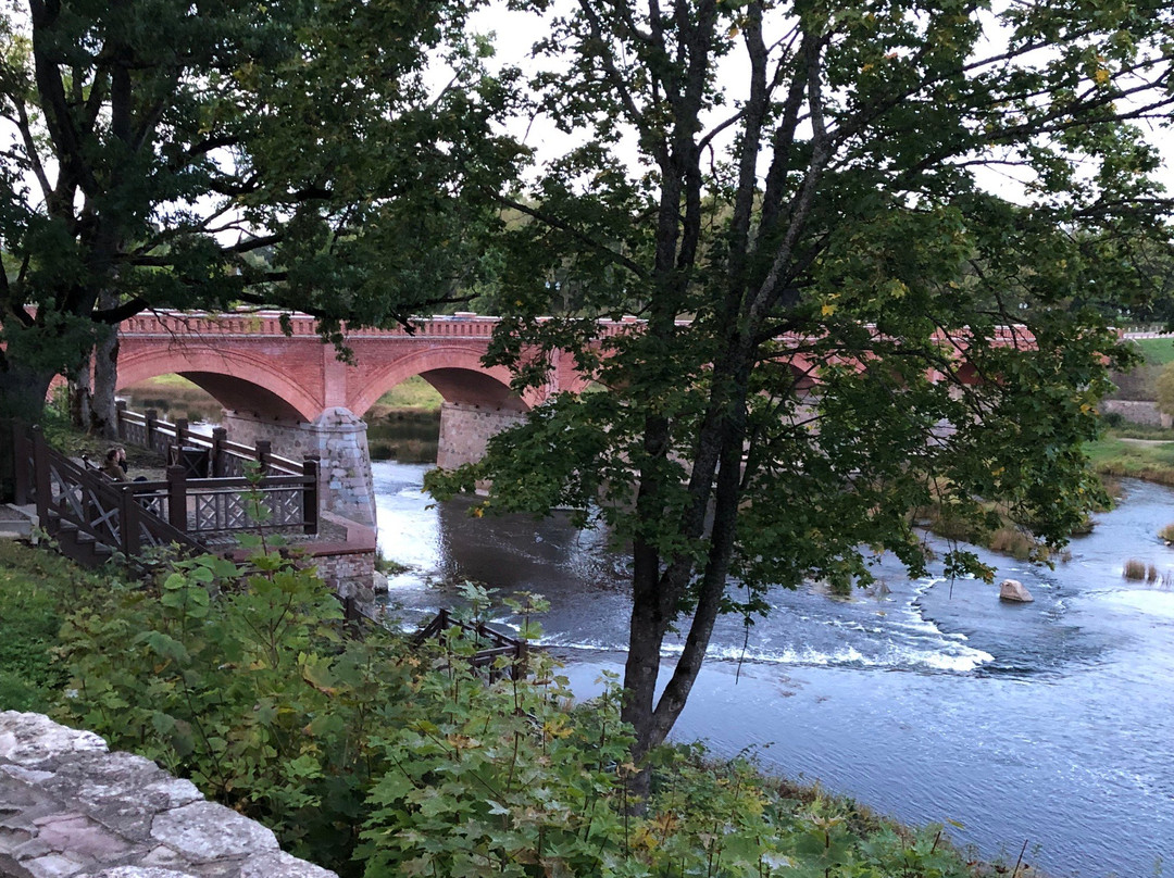 Brick Bridge across the Venta-库尔迪加必去景点