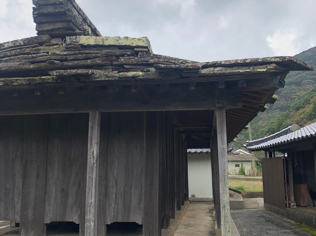 Shiineno Ishiyane-对马市必去景点