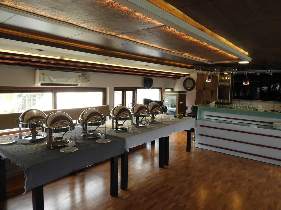 Blue Jelly Marina主图