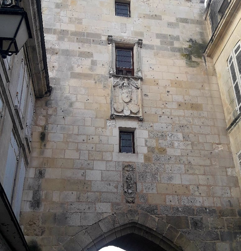 Tour de l'Horloge-Saint-Jean-d'Angely必去景点