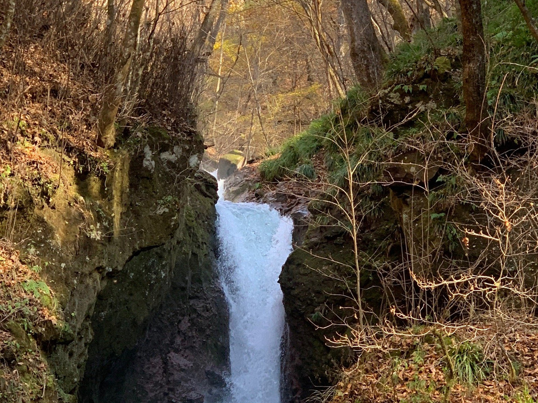 Ryugaeshi no Taki Waterfall-轻井泽町必去景点