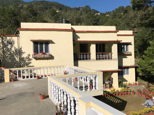 Monal Tourist Home主图