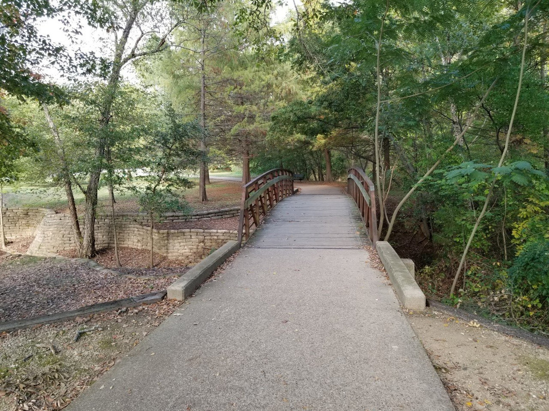 Rose Rudman Recreational Trail景点图片