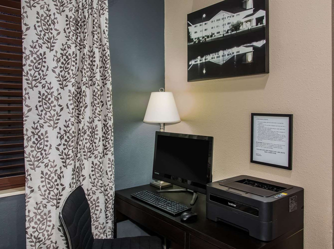 Super 8 by Wyndham Union主图