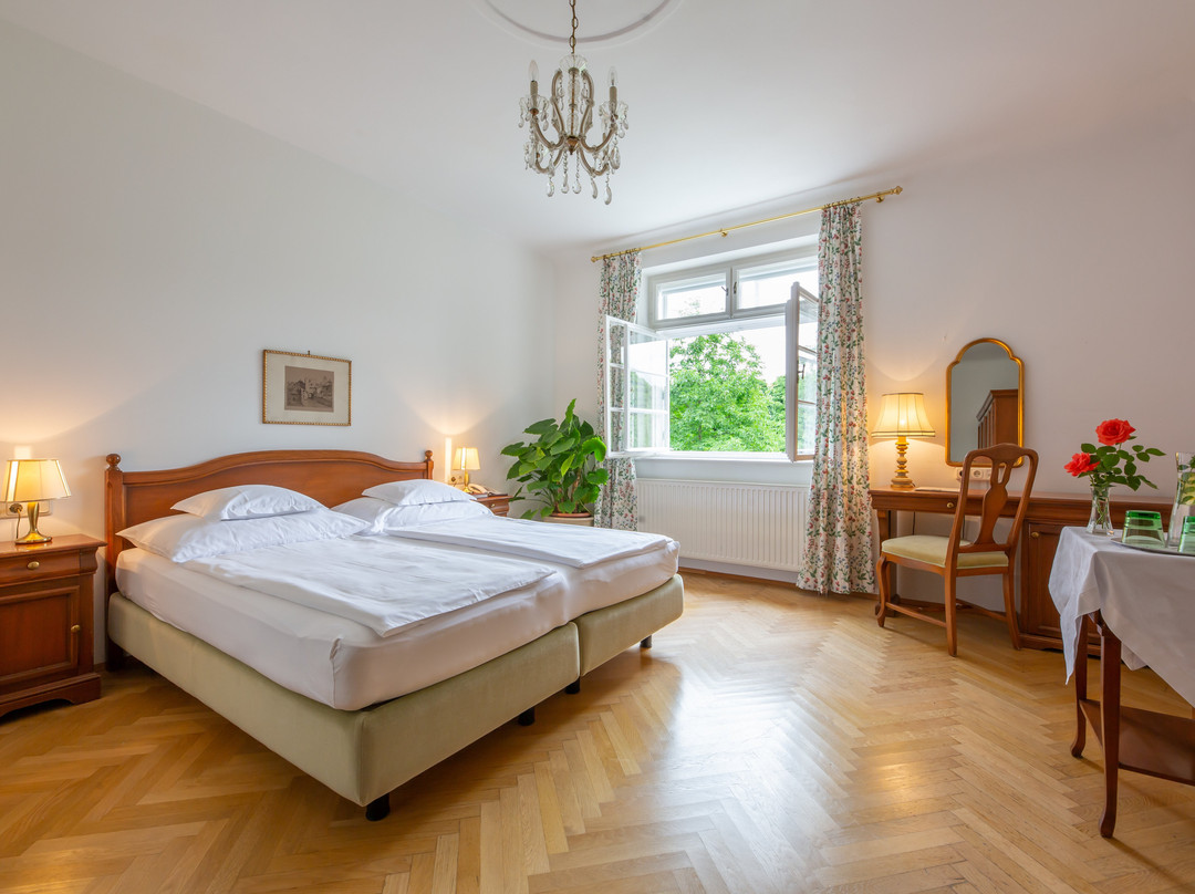 Hotel Richard Löwenherz主图