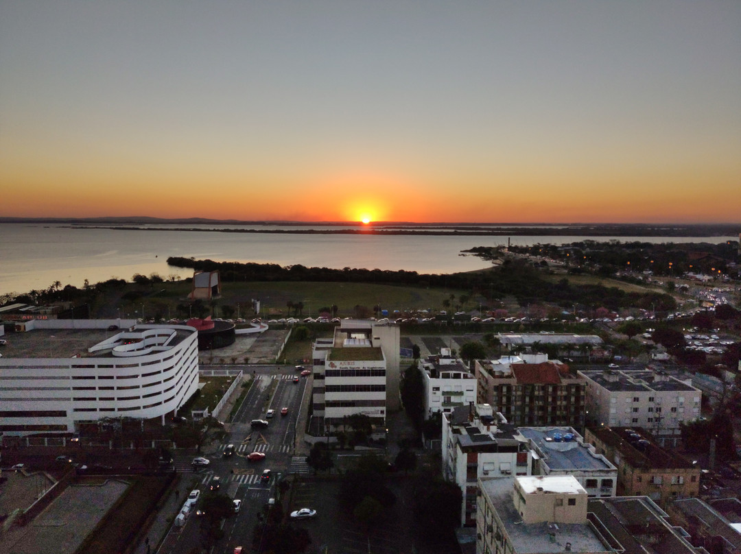 Intercity Praia De Belas主图