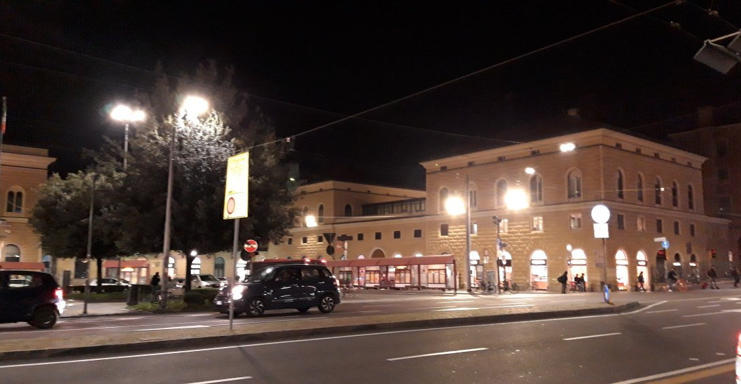 Stazione di Bologna Centrale景点图片
