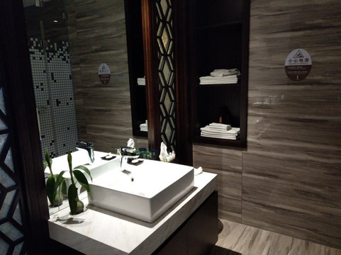 广德德亨酒店主图