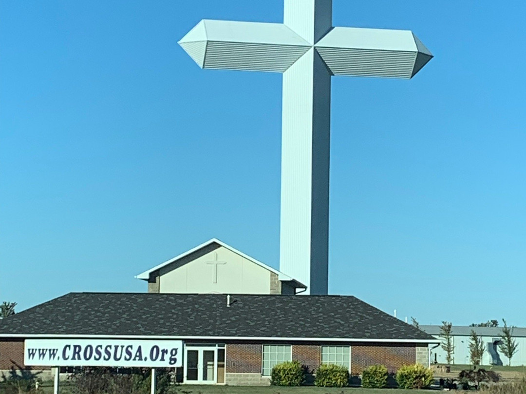 Cross at the Crossroads景点图片