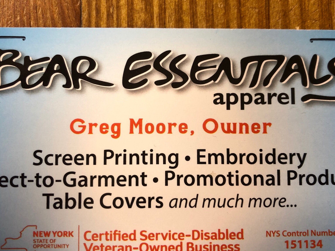 Bear essentials Apparel-普莱西德湖必去景点