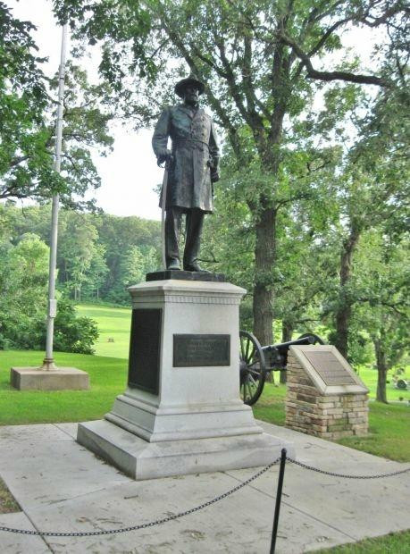 Col. William Colvill Memorial景点图片