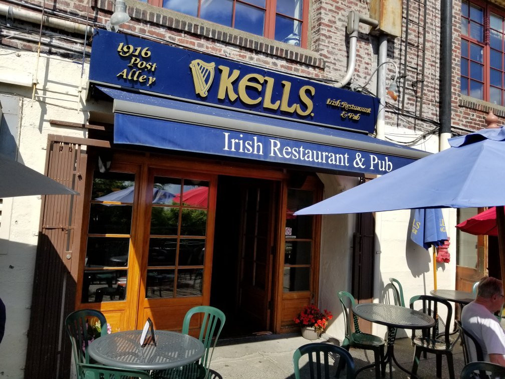 Kells Irish Pub景点图片
