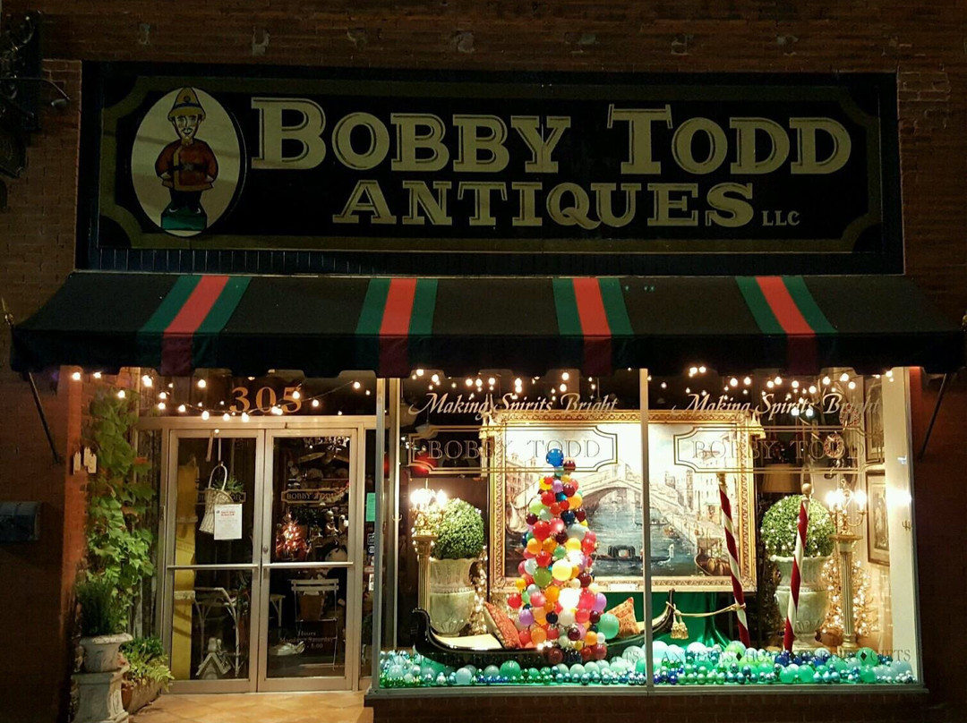 Bobby Todd Antiques景点图片