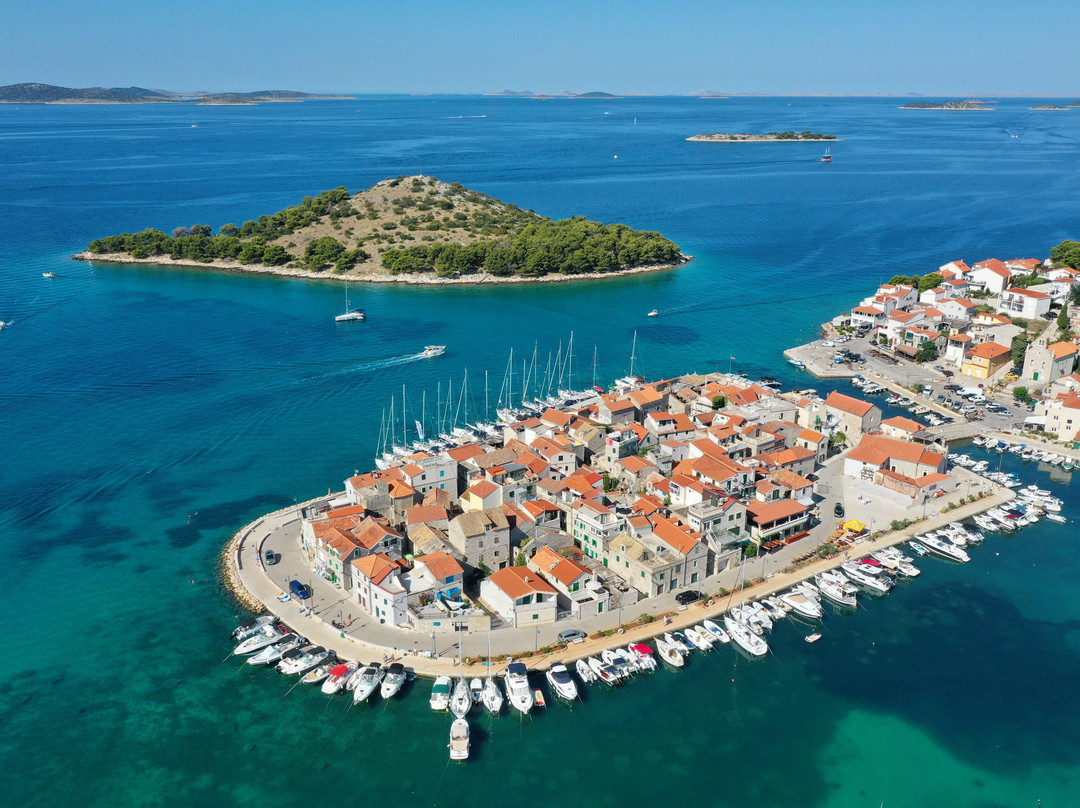 Archipelago Tours-希贝尼克必去景点