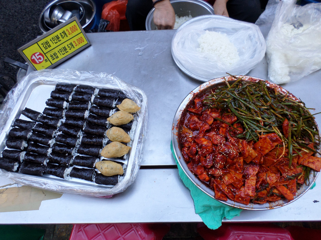 Gwangbokdong Food Street景点图片