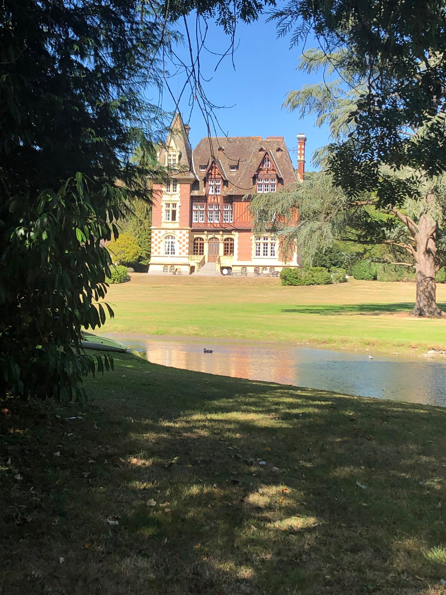 Le Manoir de Bénédicte-官方