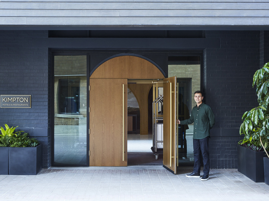 金普顿圣乔治酒店主图