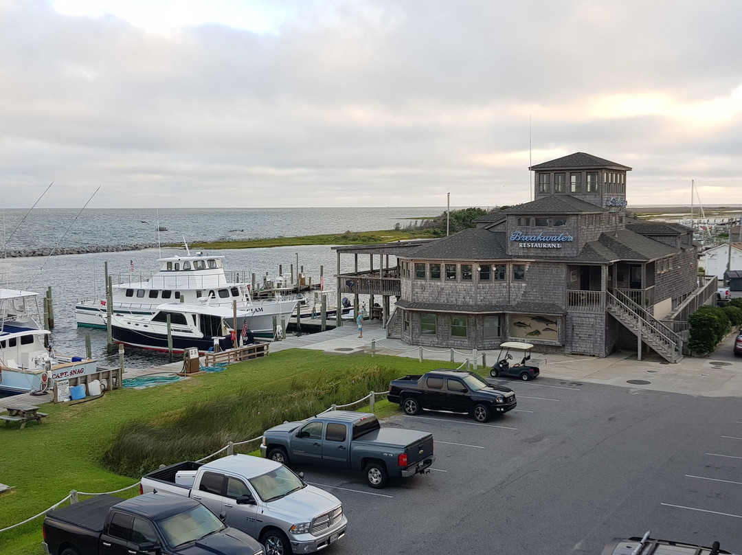 The Breakwater Inn主图