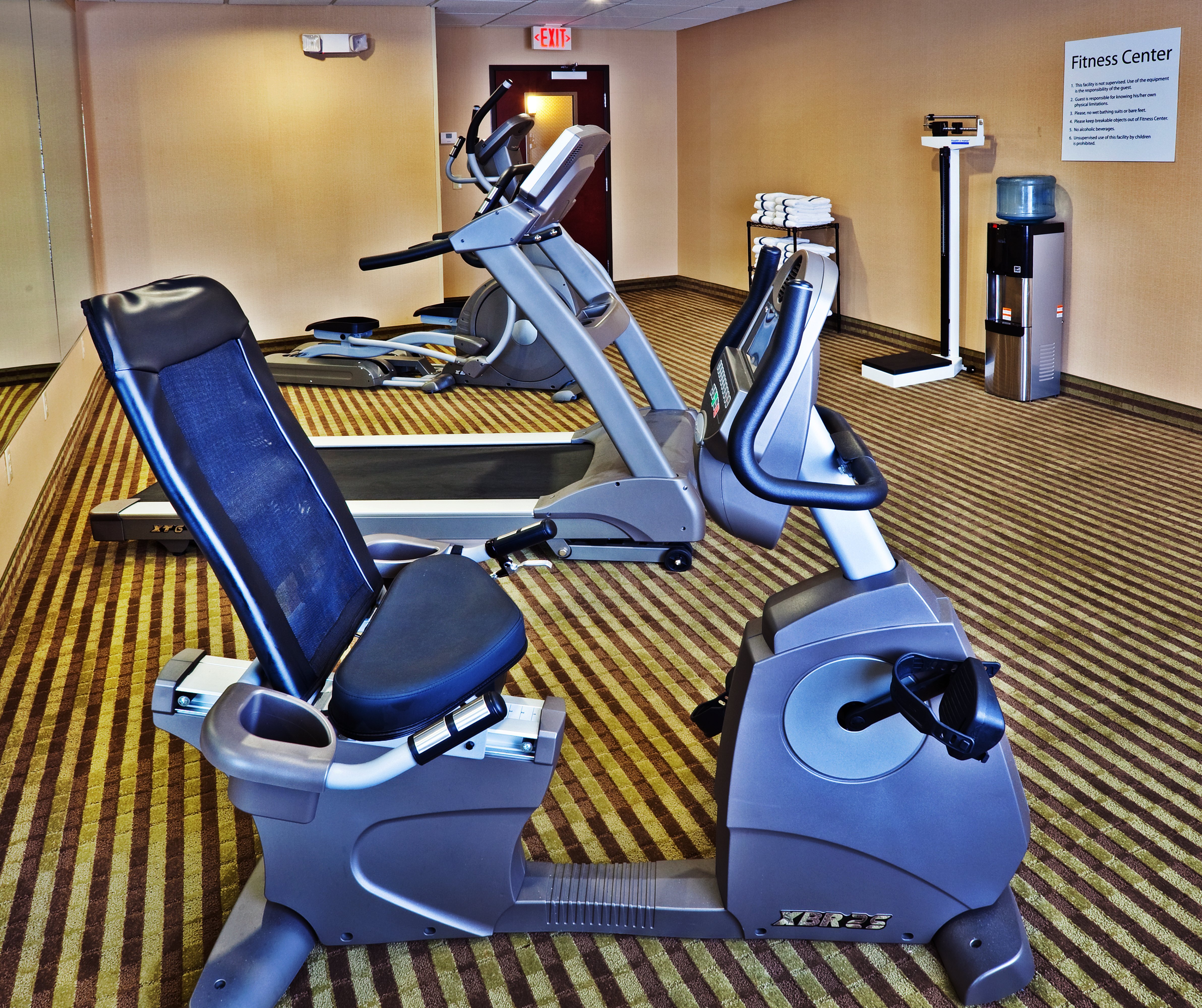 Holiday Inn Express & Suites Perry By IHG-官方