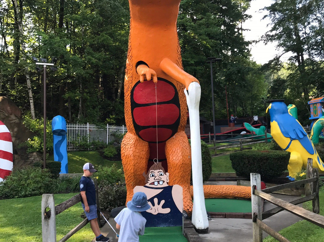 Gooney Golf-乔治湖必去景点