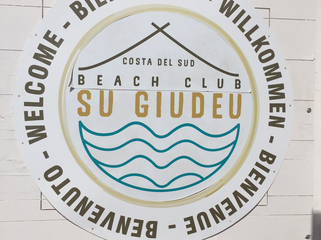 Beach Club Su Giudeu景点图片