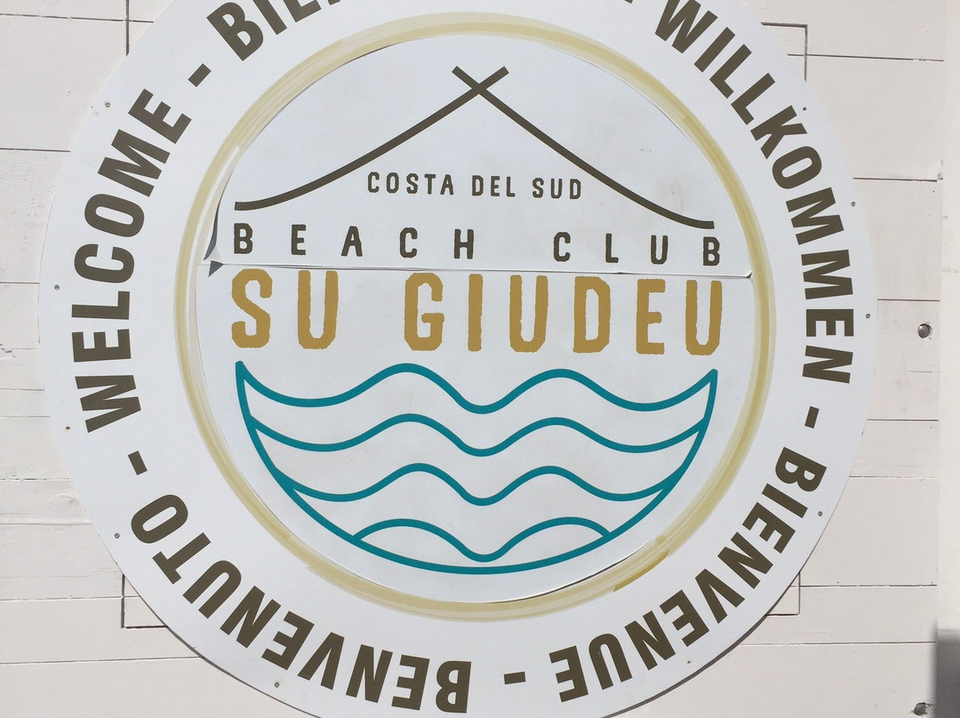 Beach Club Su Giudeu-Domus de Maria必去景点