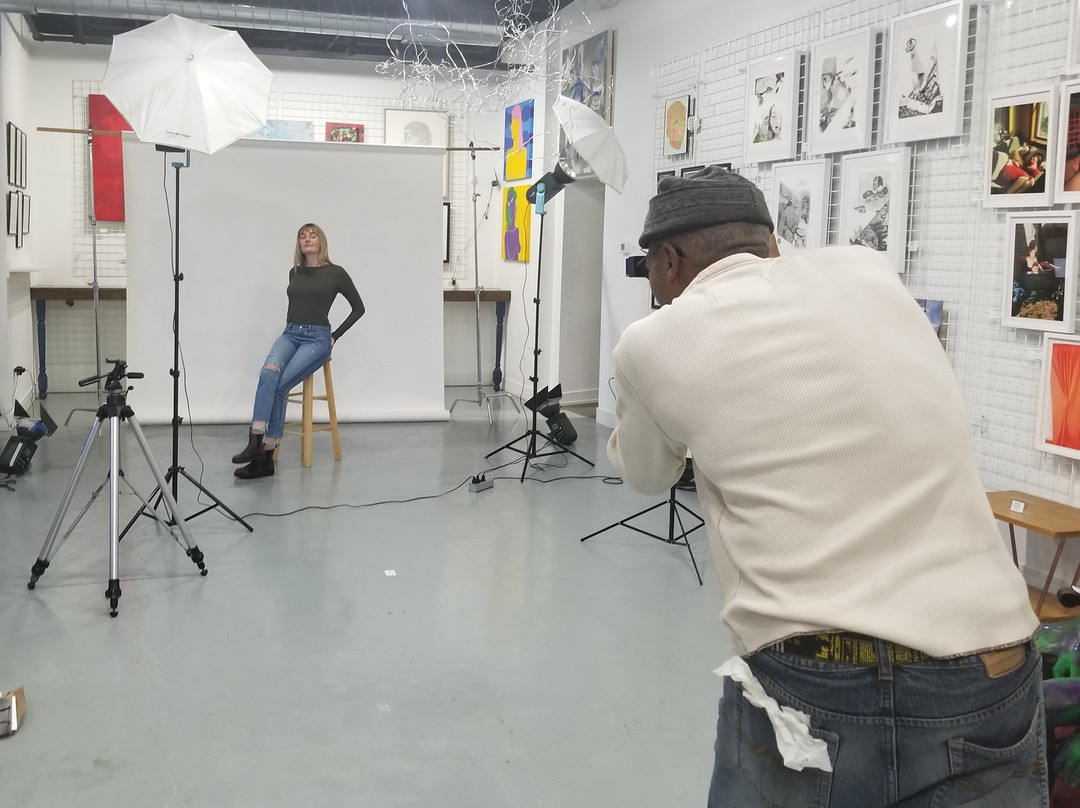 Ice House Gallery-埃文斯顿必去景点