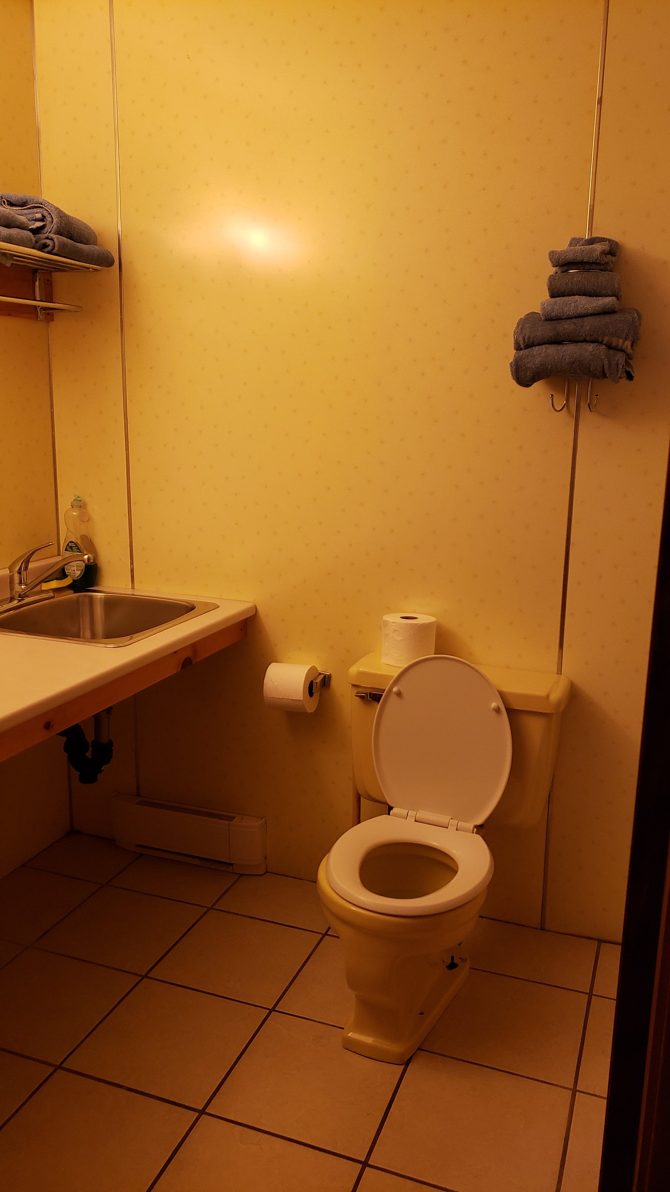 Clipper Shipp Beach Motel-浴室