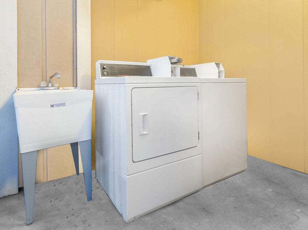 Travelodge by Wyndham Angels Camp CA主图