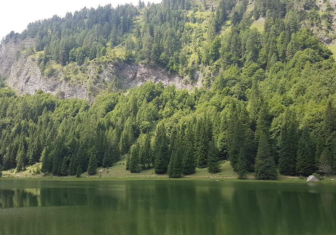 Lago di Valàgola景点图片