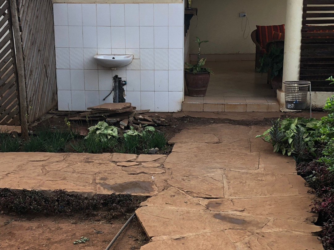 River Lumi Resort-Taveta主图