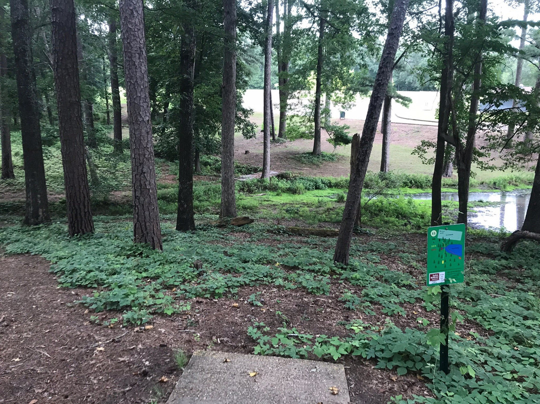 Lake Lowndes State Park景点图片