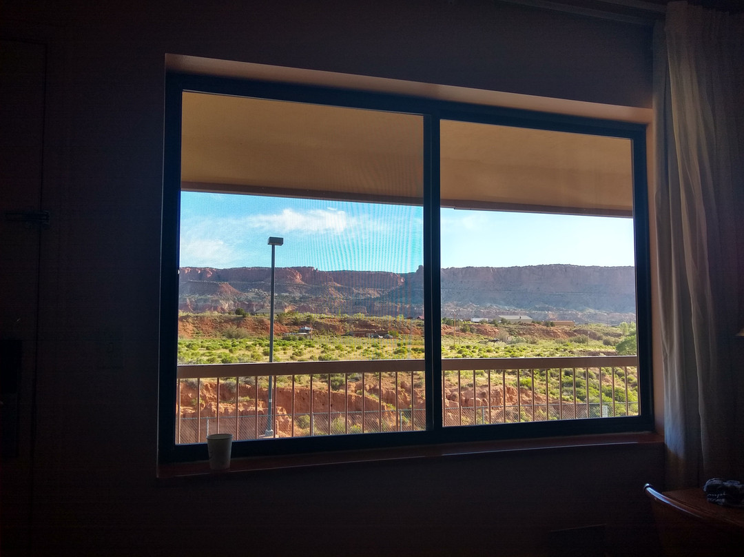 卡匹透里夫豪生酒店主图