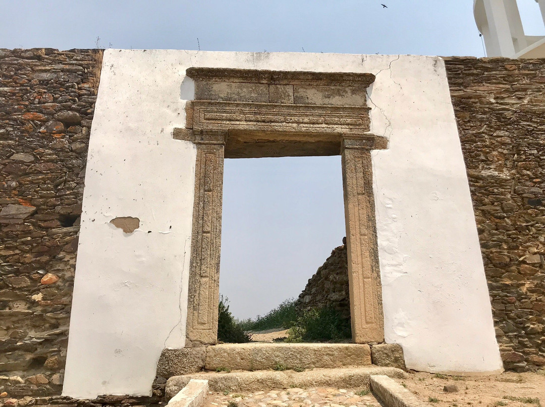 Castelo de Montalvao景点图片