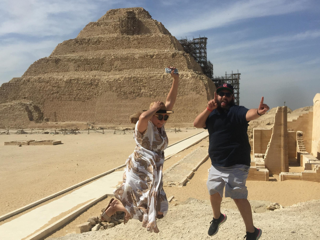 Amazing Cairo local guide - licensed Egyptologist specializing in tours, excursions and sightseeing around Cairo and surrounding areas-开罗必去景点