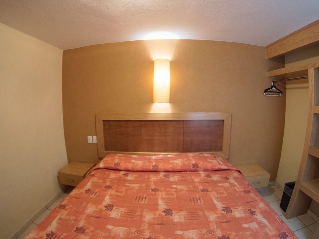 Hotel Qualitel Centro Histórico Morelia主图