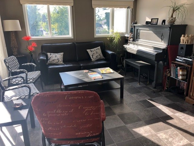 Serenity Hillside Bed and Breakfast主图