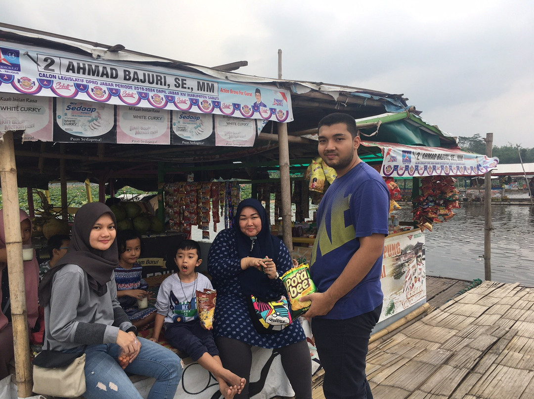 Situ Bagendit Lake-牙律必去景点