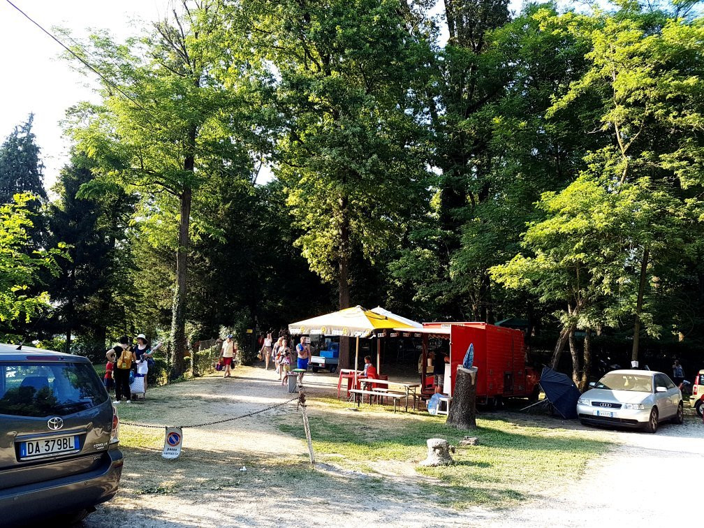 La Spiaggia di Comabbio景点图片