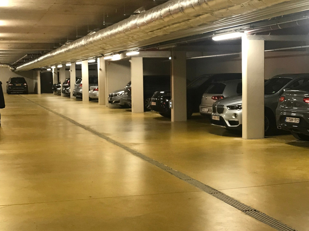 Hôtel Restaurant & SPA Julien主图
