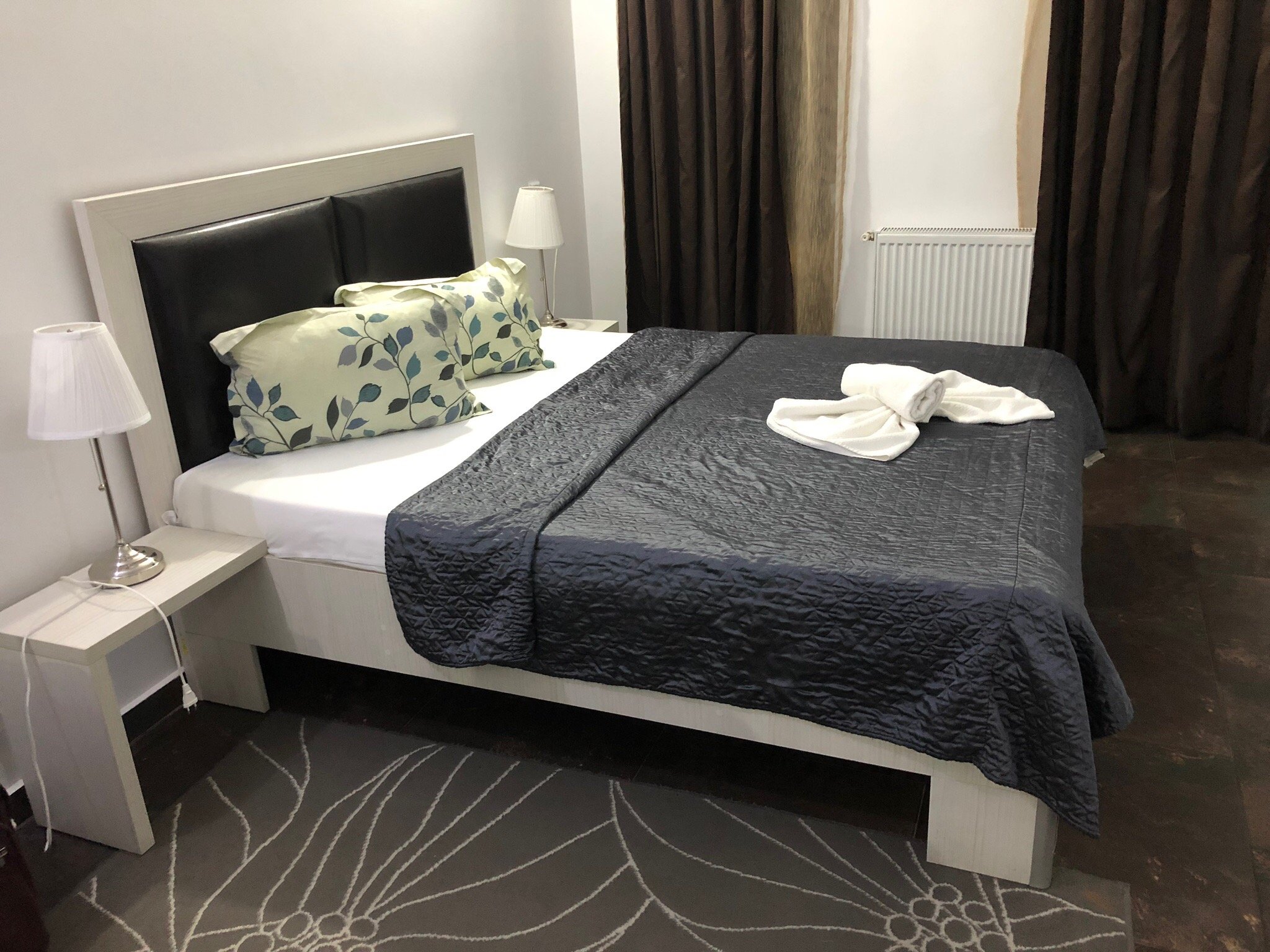 Hotel Charter Otopeni Airport-官方