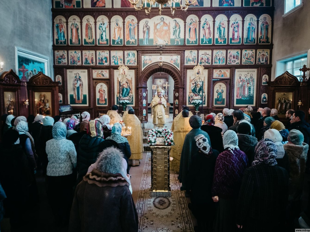 Church of the Three Great Saints-Ulyanovsk必去景点
