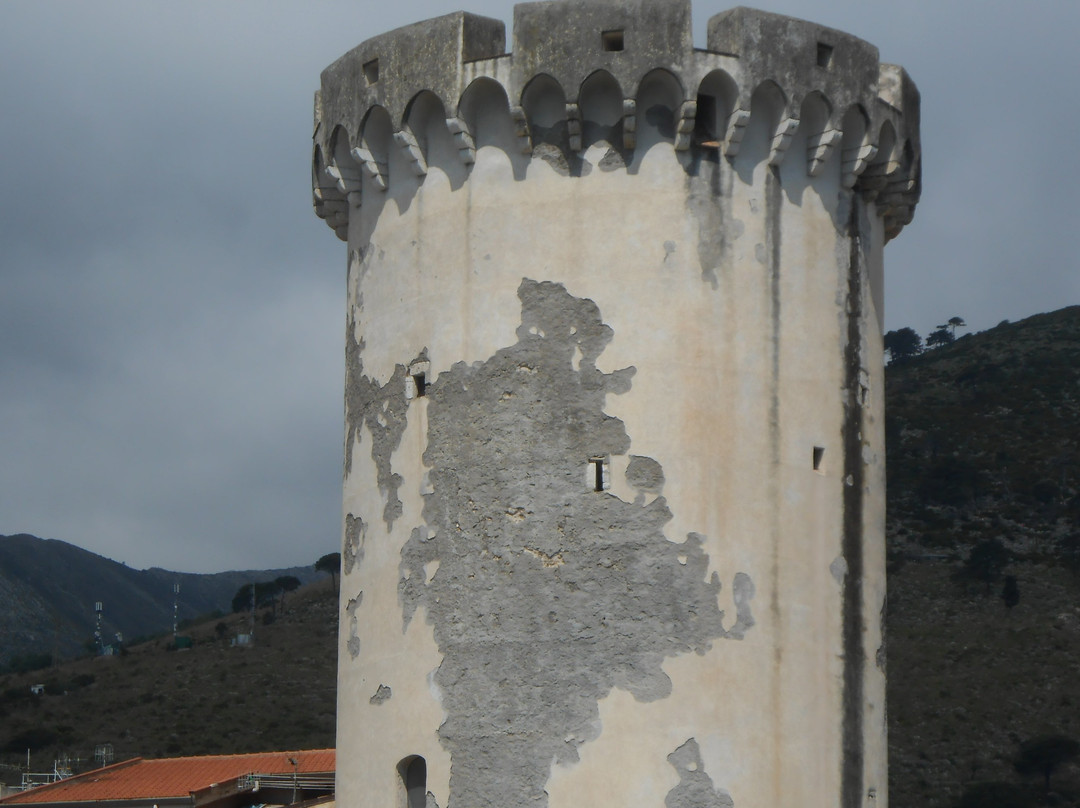 Torre di Mola景点图片