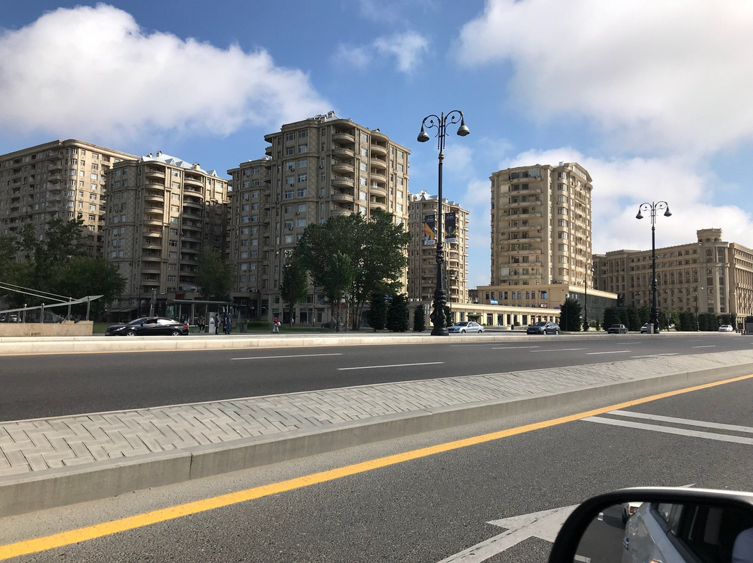 Heydar Aliyev Avenue景点图片