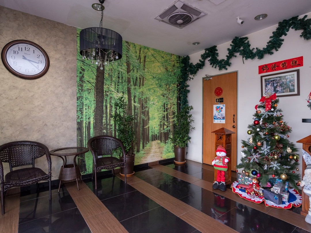 OYO 614 D'Pinetrees Hotel主图