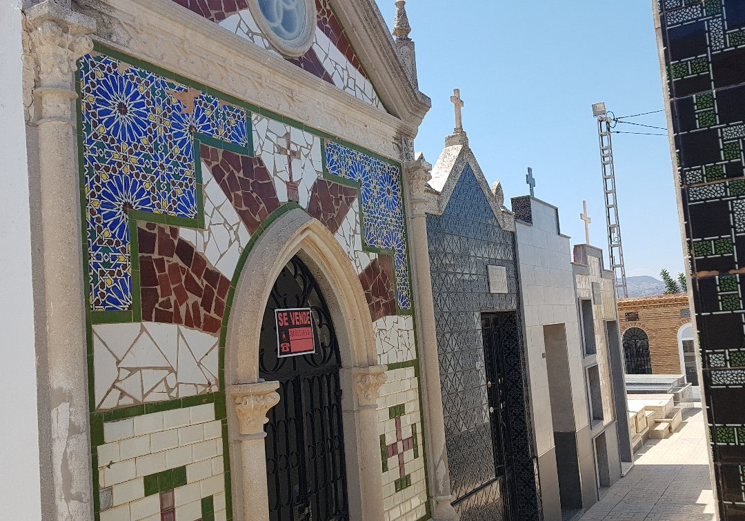 Cementerio De Santa Emilia景点图片